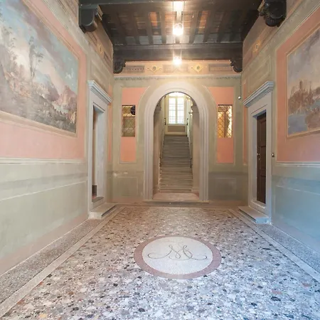 Spacious Next To Guinigi Tower